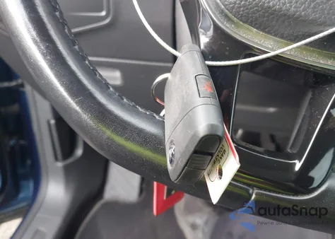 2019 Volkswagen Tiguan 2.0T Se/2.0T Sel/2.0T Sel R-Line/2.0T Sel R-Line Black from USA, damaged, VIN 3VV3B7AX1KM043002